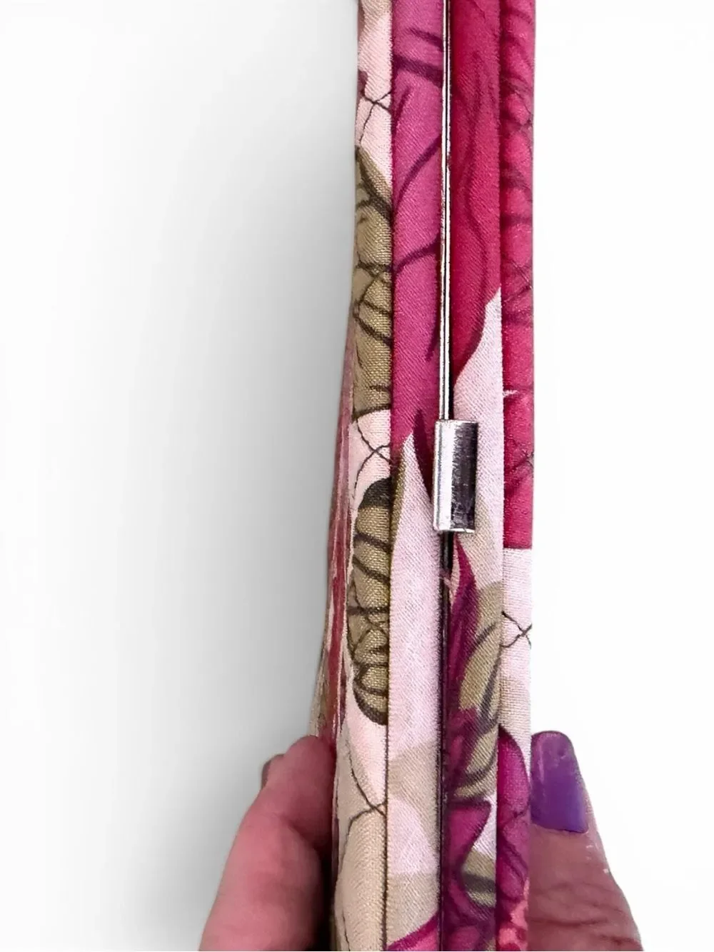 Vera Bradley “Hello Dahlia” Hard Case Wallet